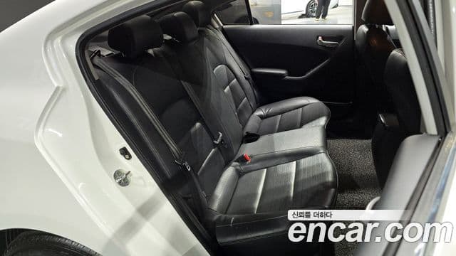 Kia The / новый New K3 Trendy, 2016 12