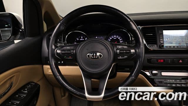 Kia All New Carnival Prestige, 2017 13