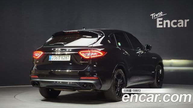 Maserati Levante 3.0 AWD GranSport, 2020 2