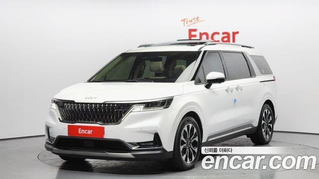 Kia Carnival 4세대 Signature, 2022 1