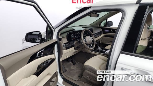 Kia Carnival 4세대 Signature, 2022 11