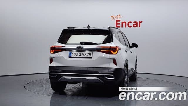 Kia Seltos Signature, 2021 4