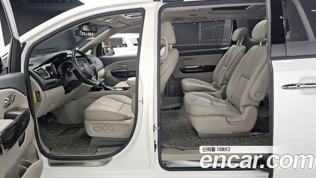 Kia The / новый New Carnival Special, 2019 10