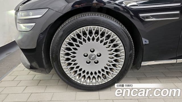 Genesis G80 (RG3) бензин 3.5 турбо AWD, 2022 все фото