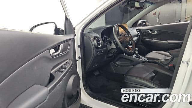 Hyundai The / новый New Kona Modern, 2022 10