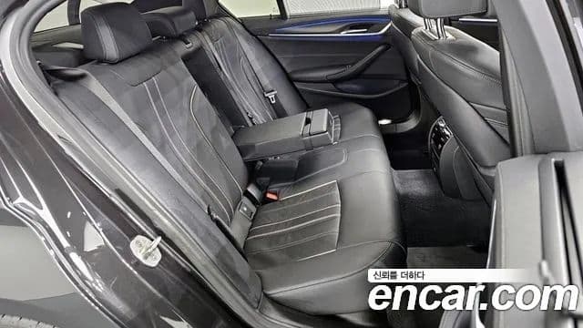 BMW 5시리즈 (G30) 520i M Sport, 2022 12