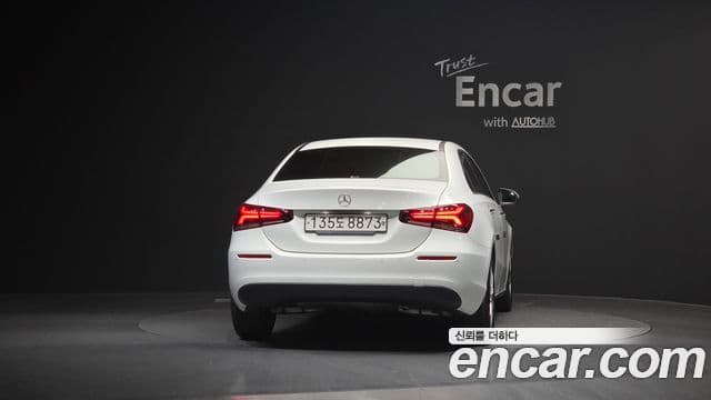 Mercedes-Benz A-класс W177 A220 седан, 2020 4
