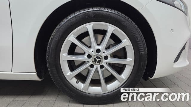 Mercedes-Benz A-класс W177 A220 седан, 2020 все фото