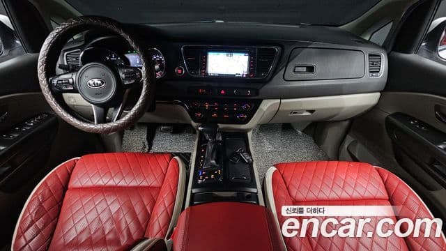 Kia All New Carnival Luxury, 2017 7
