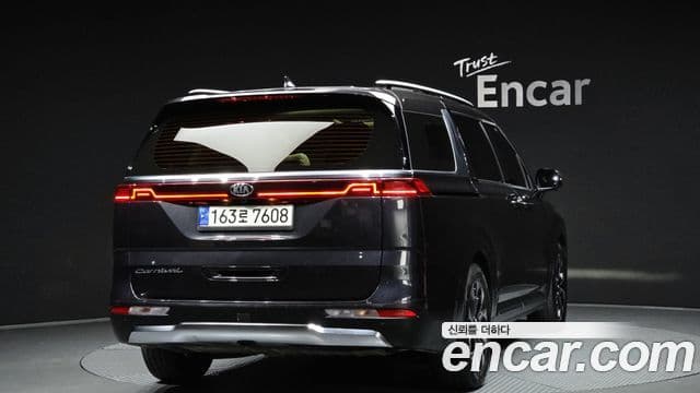 Kia Carnival 4세대 Signature, 2021 2