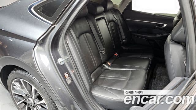 Hyundai Sonata (DN8) Premium Family, 2021 12