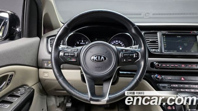 Kia All New Carnival Noblesse, 2018 13
