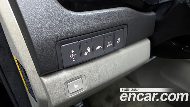 Kia All New Carnival Noblesse, 2018 17