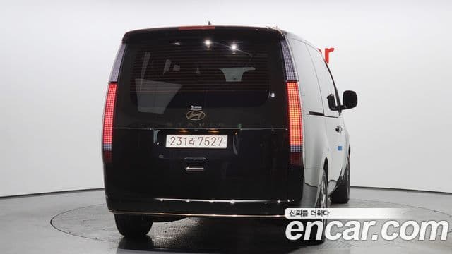 Hyundai Staria Inspiration, 2025 4