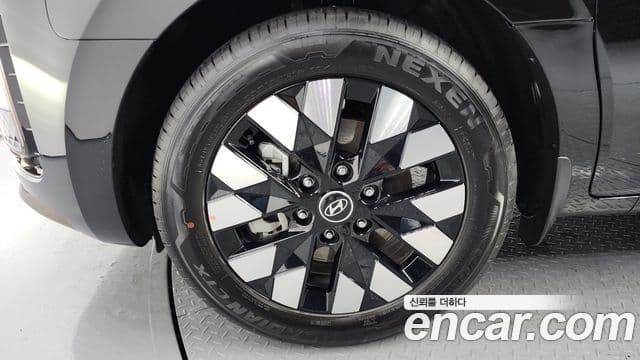 Hyundai Staria Inspiration, 2025 все фото