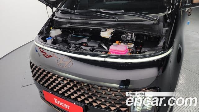 Hyundai Staria Inspiration, 2025 6