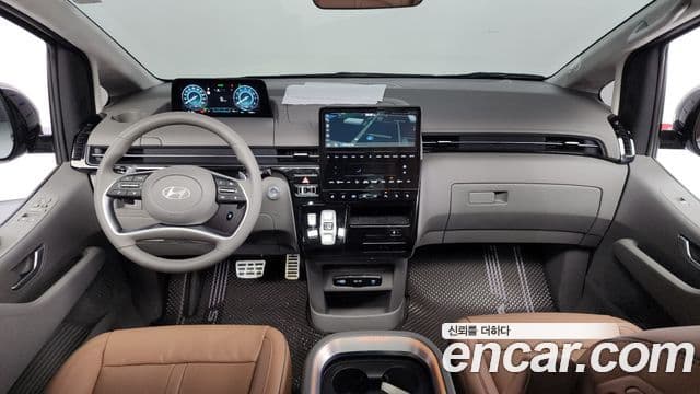 Hyundai Staria Inspiration, 2025 7