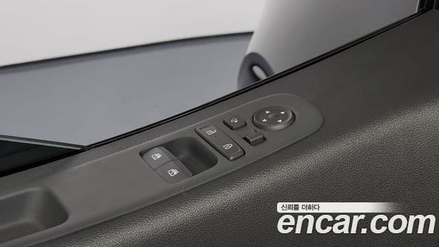 Hyundai Staria Inspiration, 2025 13