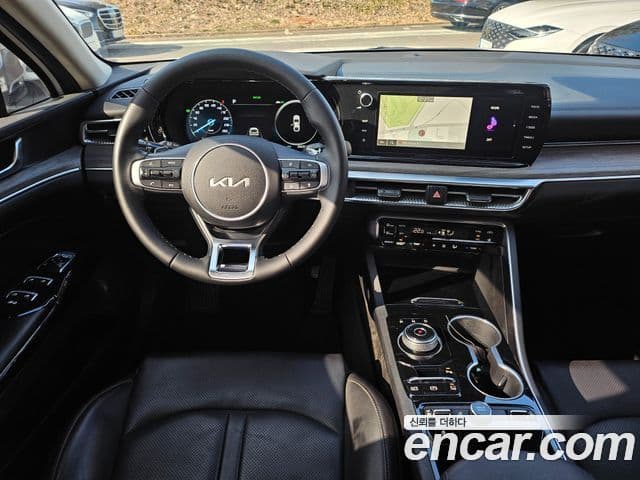 Kia K5 гибрид 3세대 Noblesse, 2023 7