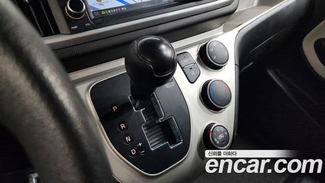 Kia The / новый New Ray люксовая версия, 2018 9