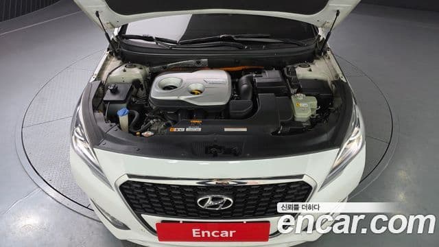 Hyundai LF Sonata гибрид Premium, 2015 6