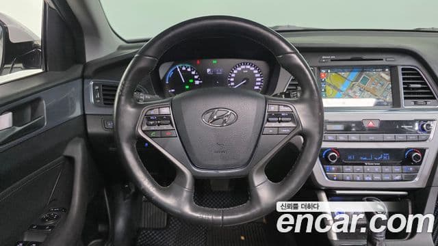 Hyundai LF Sonata гибрид Premium, 2015 13