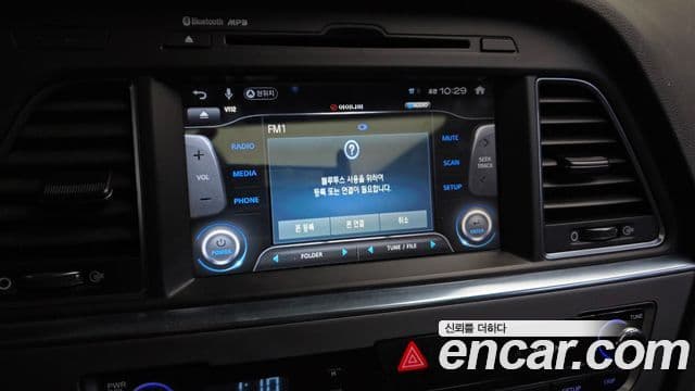 Hyundai LF Sonata гибрид Premium, 2015 16