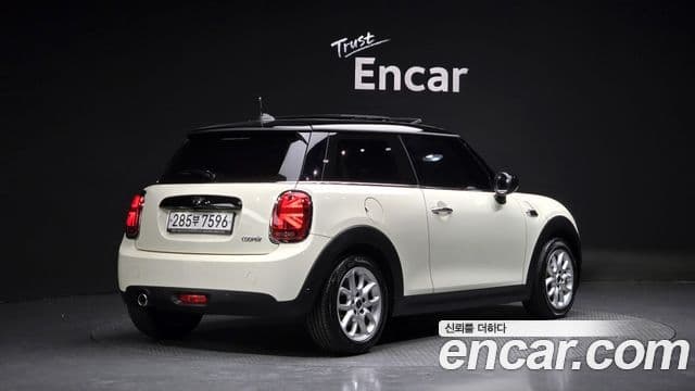 Mini Cooper 3세대, 2020 2