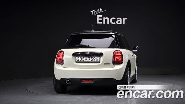 Mini Cooper 3세대, 2020 4