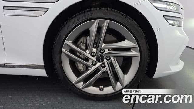 Genesis G80 (RG3) бензин 2.5 турбо AWD, 2025 все фото