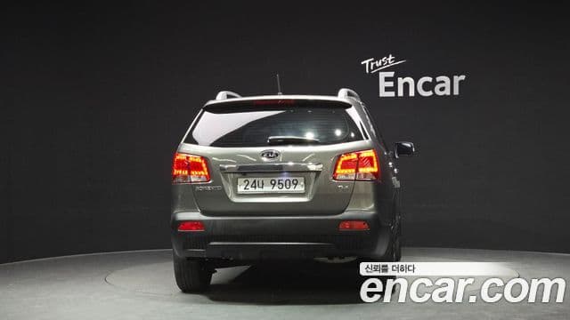Kia Sorento R Premium, 2011 4