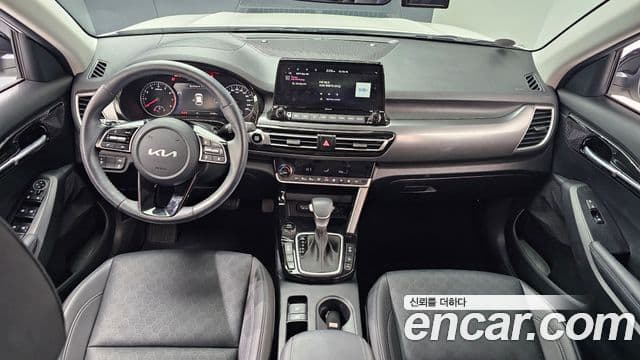 Kia Seltos Signature, 2023 7