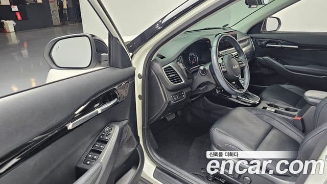 Kia Seltos Signature, 2023 11