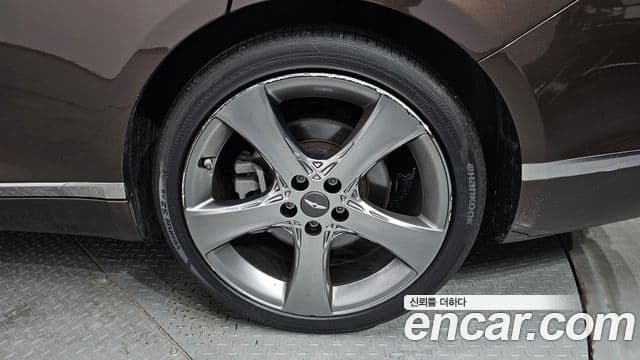 Genesis G80 (RG3) бензин 2.5 турбо AWD, 2021 все фото