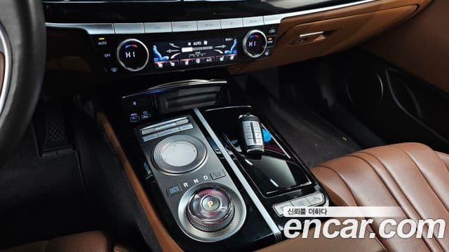 Genesis G80 (RG3) бензин 2.5 турбо AWD, 2021 9