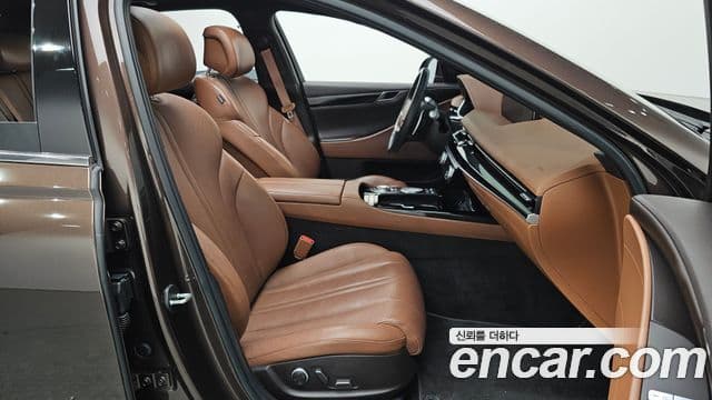 Genesis G80 (RG3) бензин 2.5 турбо AWD, 2021 11