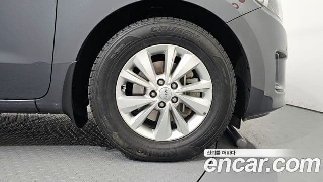 Kia All New Carnival Luxury, 2017 все фото