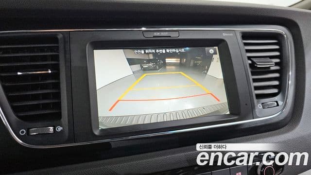 Kia All New Carnival Luxury, 2017 15