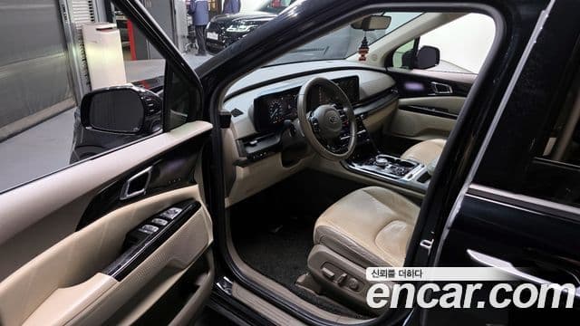 Kia Carnival 4세대 Signature, 2021 10