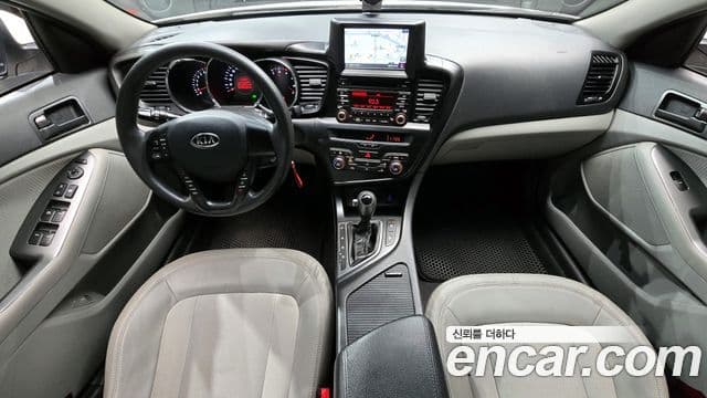 Kia K5 Special, 2011 7