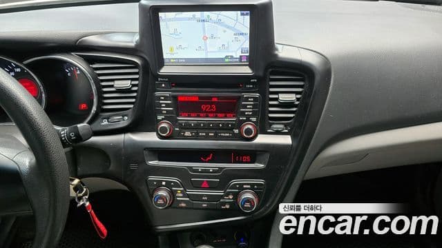 Kia K5 Special, 2011 15