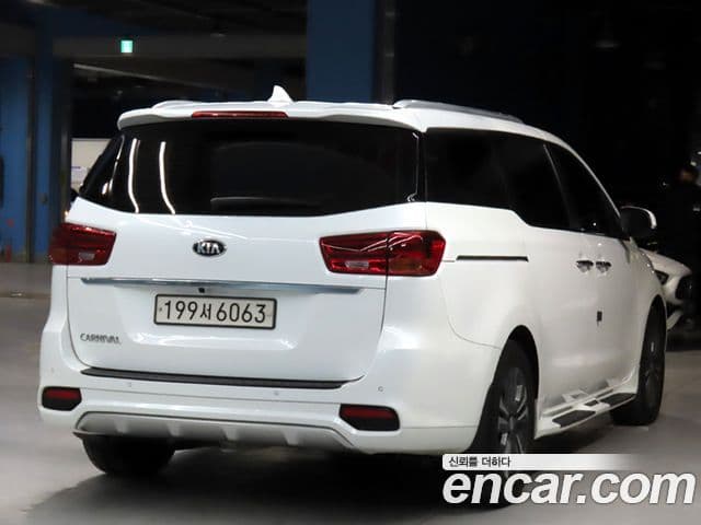 Kia The / новый New Carnival Luxury, 2019 2