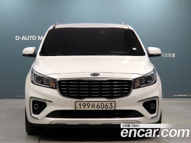 Kia The / новый New Carnival Luxury, 2019 3