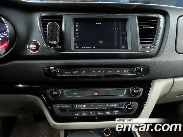 Kia The / новый New Carnival Luxury, 2019 13