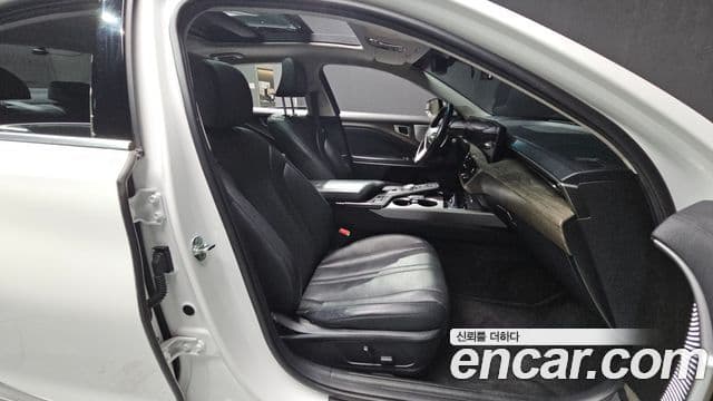 Kia K8 Trendy(арендный автомобиль), 2023 11