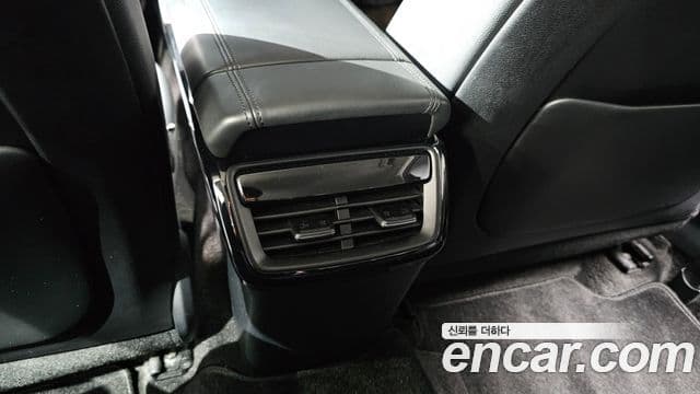 Kia K8 Trendy(арендный автомобиль), 2023 19