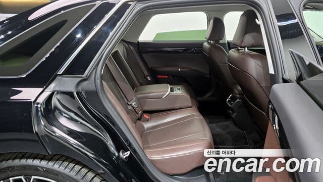 Hyundai Grandeur гибрид (GN7) Exclusive, 2023 12