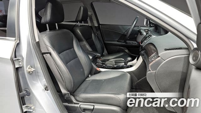 Honda 올뉴어코드 9세대, 2017 10