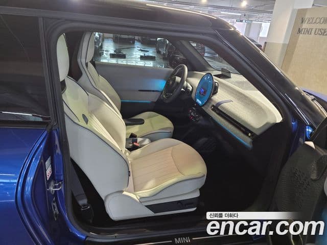 Mini Cooper Электрический (Electric) 4세대 SE favored, 2024 12