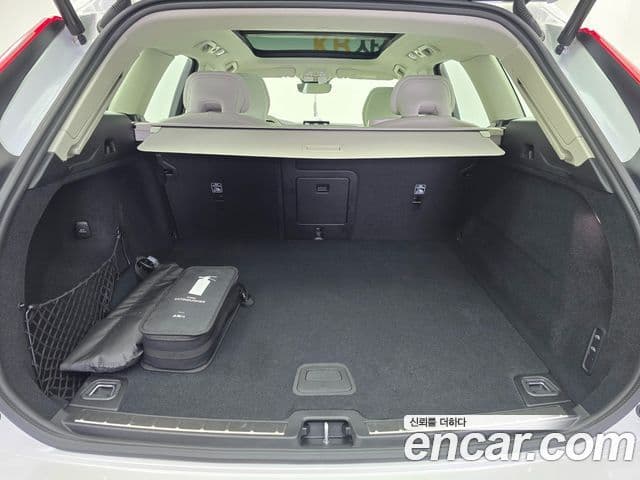 Volvo XC60 2세대 B5 Ultra Dark Air подвеска, 2026 19